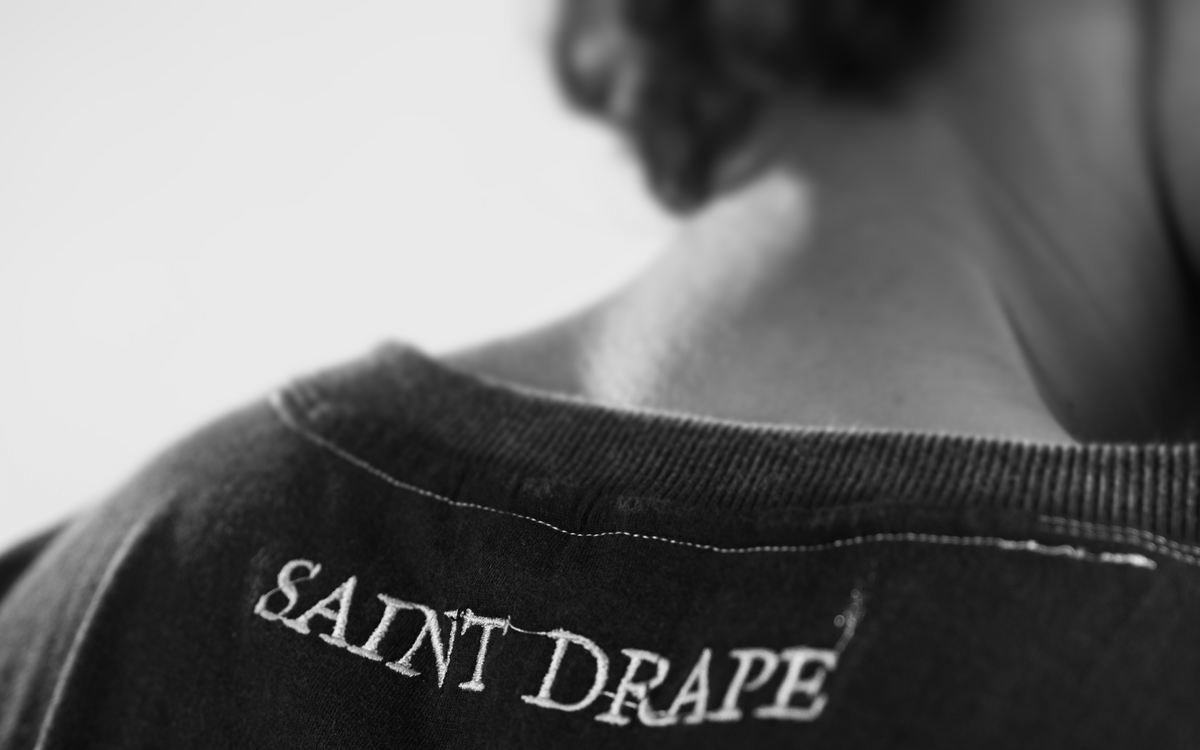 Saint Drape
